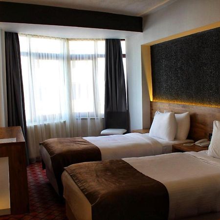 Eskoppremium Otel Болу Екстериор снимка
