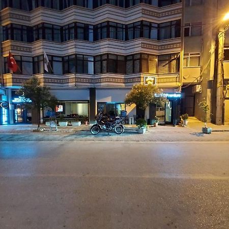 Eskoppremium Otel Болу Екстериор снимка